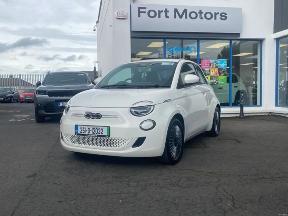 Fiat 500 Icon 42KWH 320KM Range - Image 1