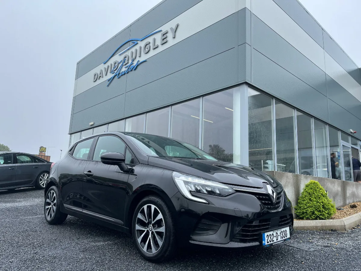 Renault Clio Equilibre TCE 90 CVT Dfull MY2 - Image 1