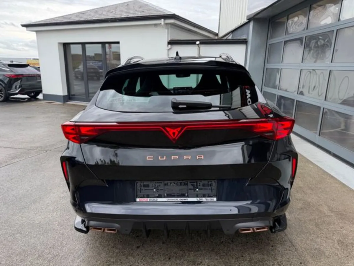 Cupra Formentor 1.5 EHYBRID 204 V2 5DR DSG - Image 3