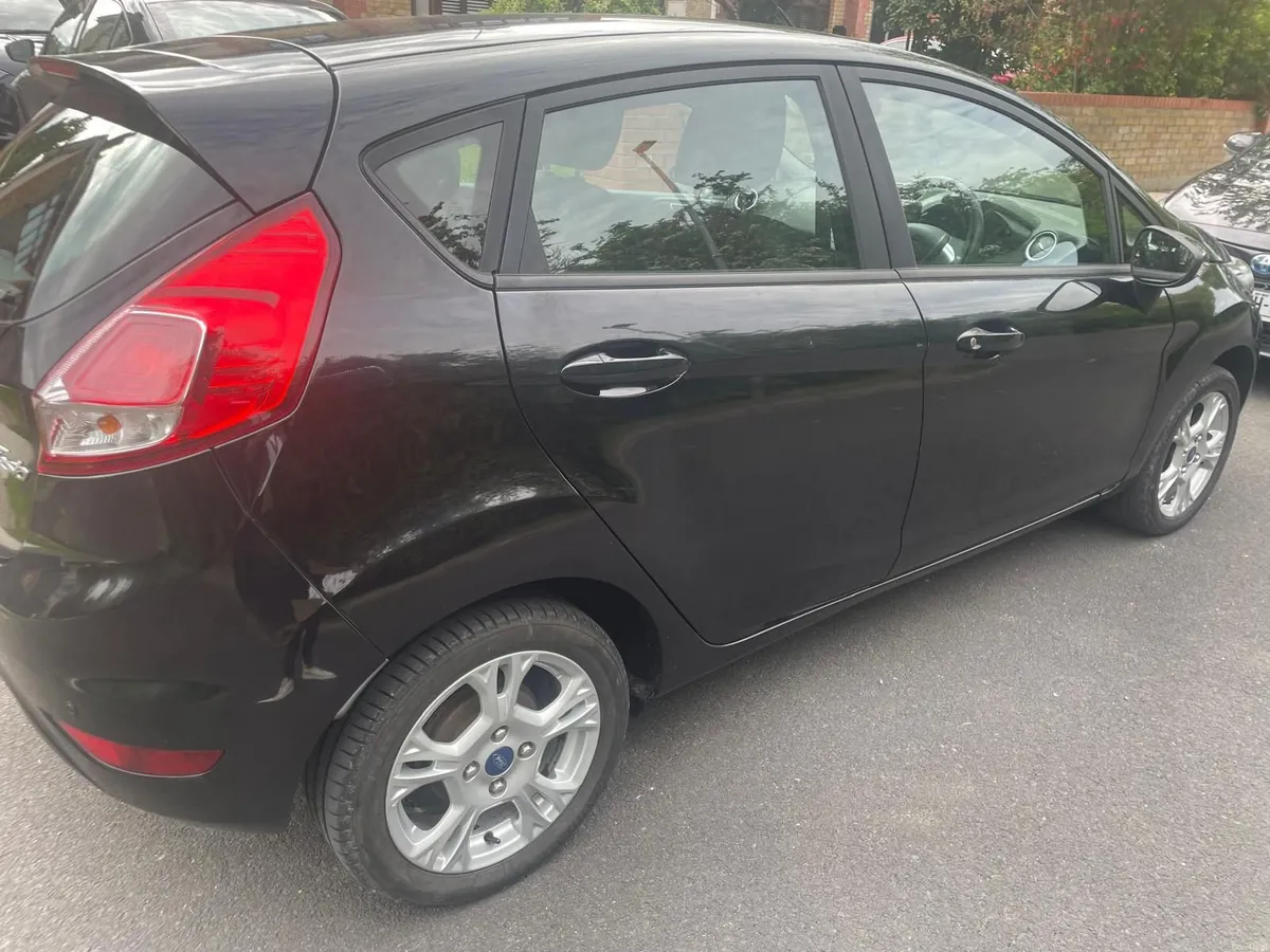 Ford Fiesta 2013 - Image 4