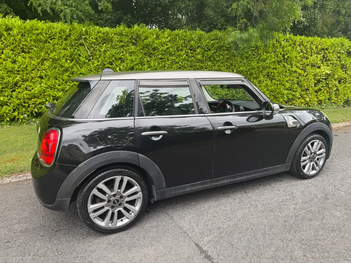 2017 MINI Cooper D Automatic “Seven” Edition - Image 3