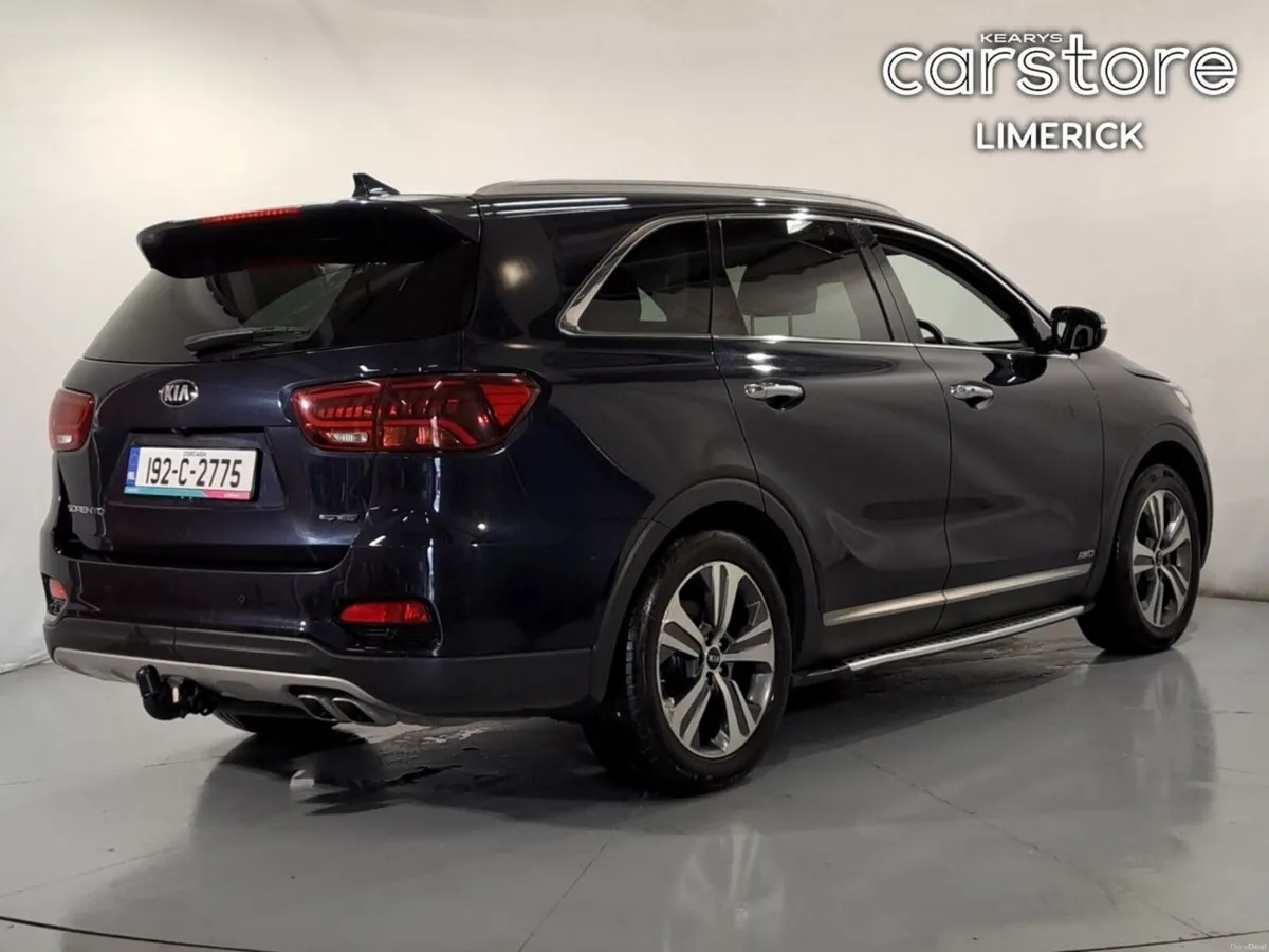 Kia Sorento 2.2 GT Line A/T - Image 3