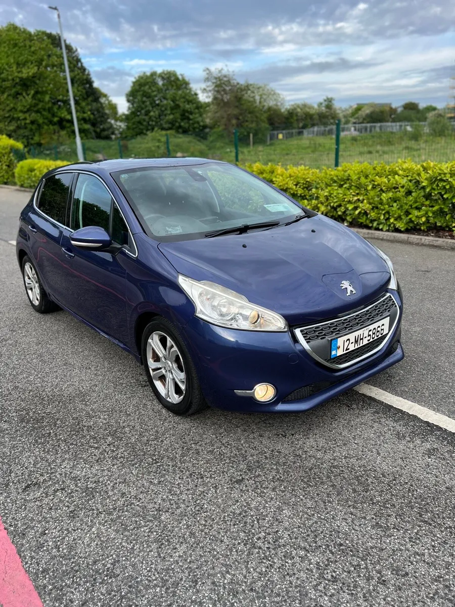 Peugeot 208 NEW NCT TAX - Image 4