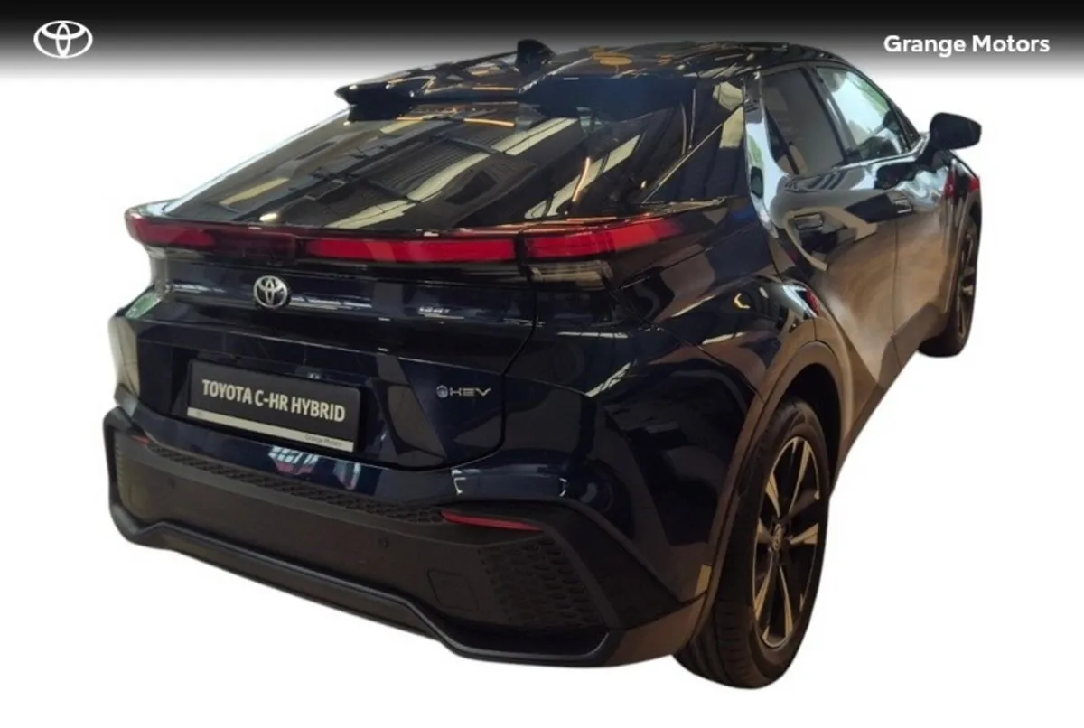 Toyota C-HR 1.8 HYBRID SPORT**DELIVERY MILEAGE** - Image 3
