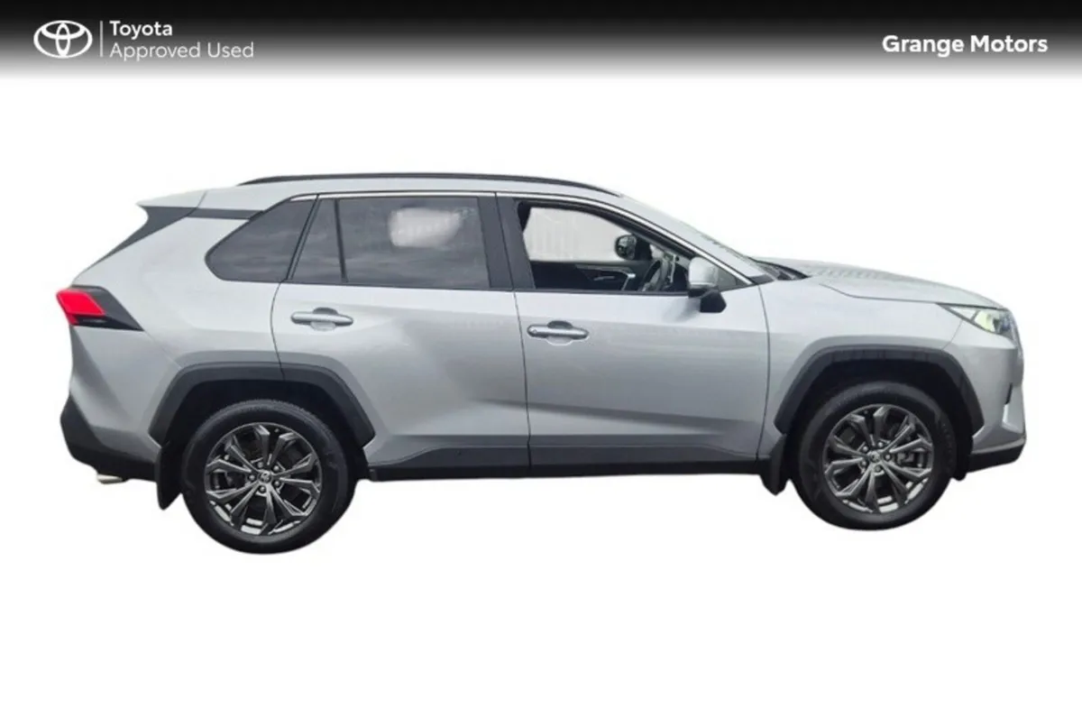 Toyota RAV4 2.5 HYBRID SOL 5DR - Image 4