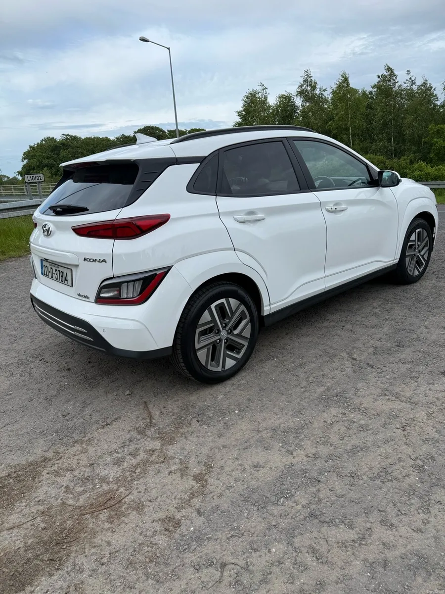 Hyundai kona 150 kw 64 kWh long range - Image 4