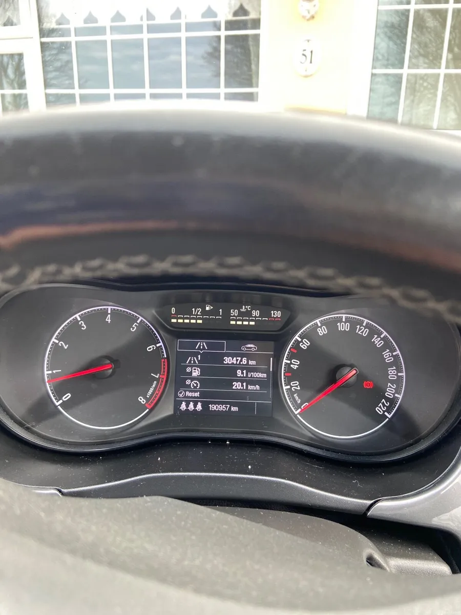 Opel Corsa 2015 - Image 4