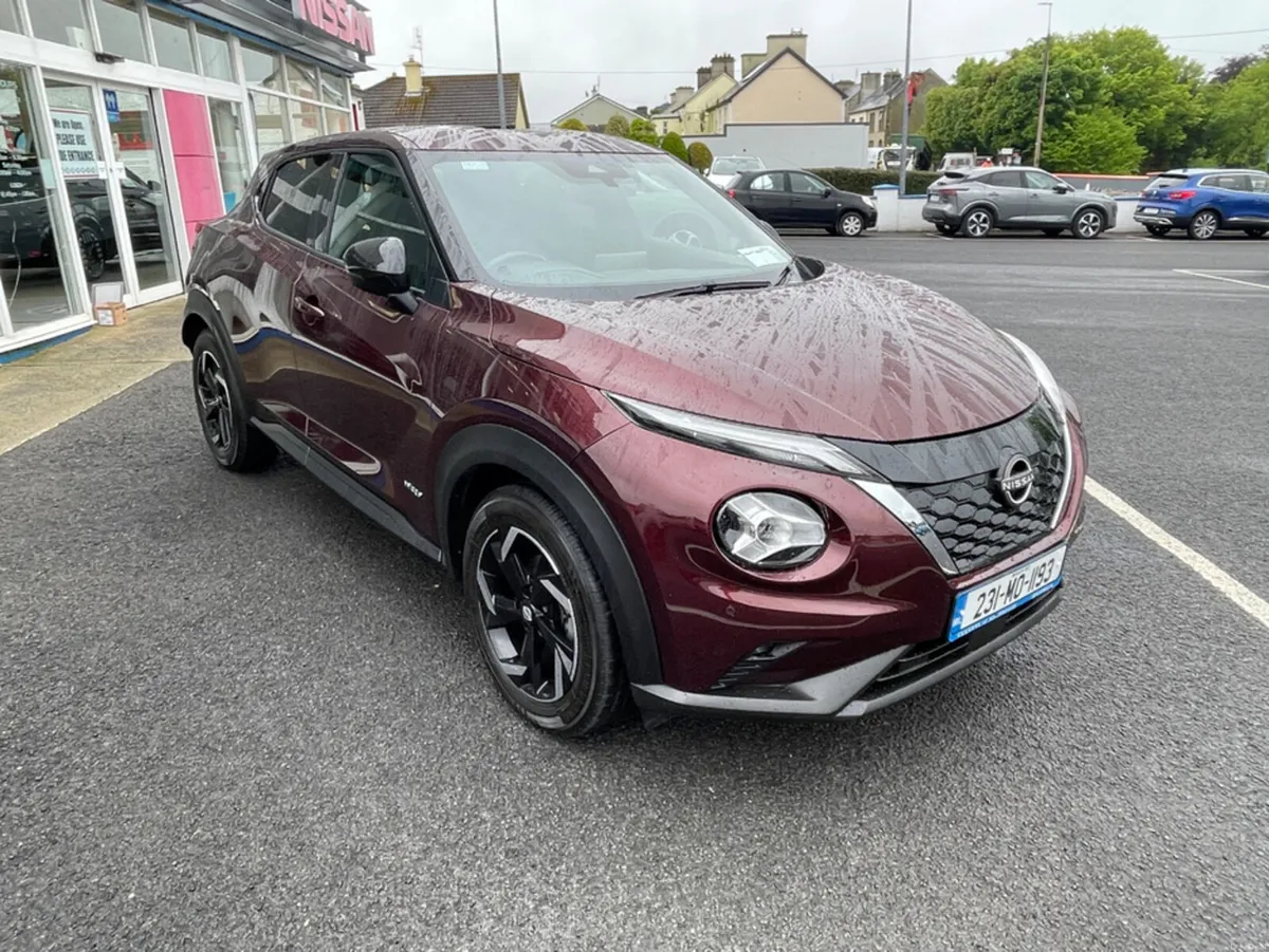 Nissan Juke 1.6 HYB SV PREMIUM MY23.5 4DR - Image 3