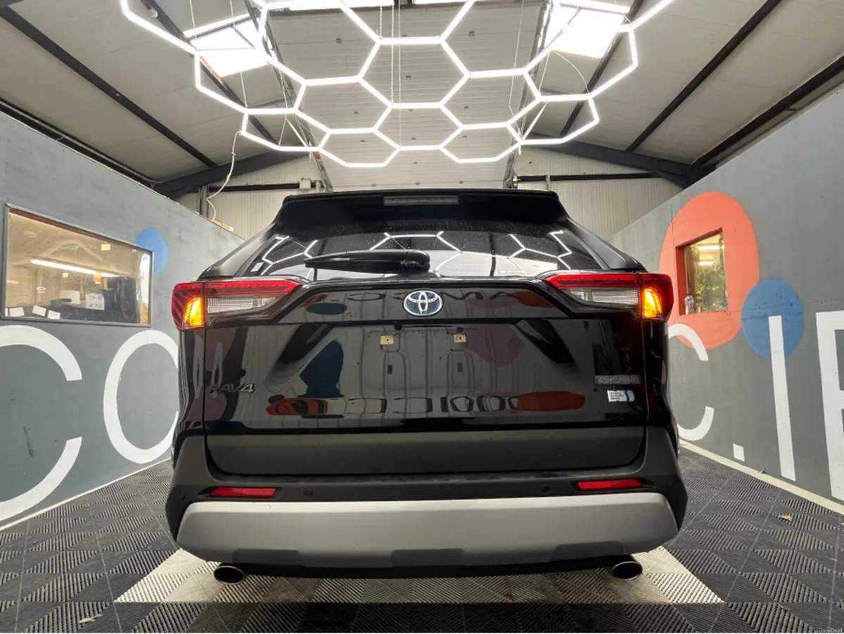 Toyota RAV4 2024 TOYOTA RAV4 HYBRID ADVENTURE 2.5 - Image 3