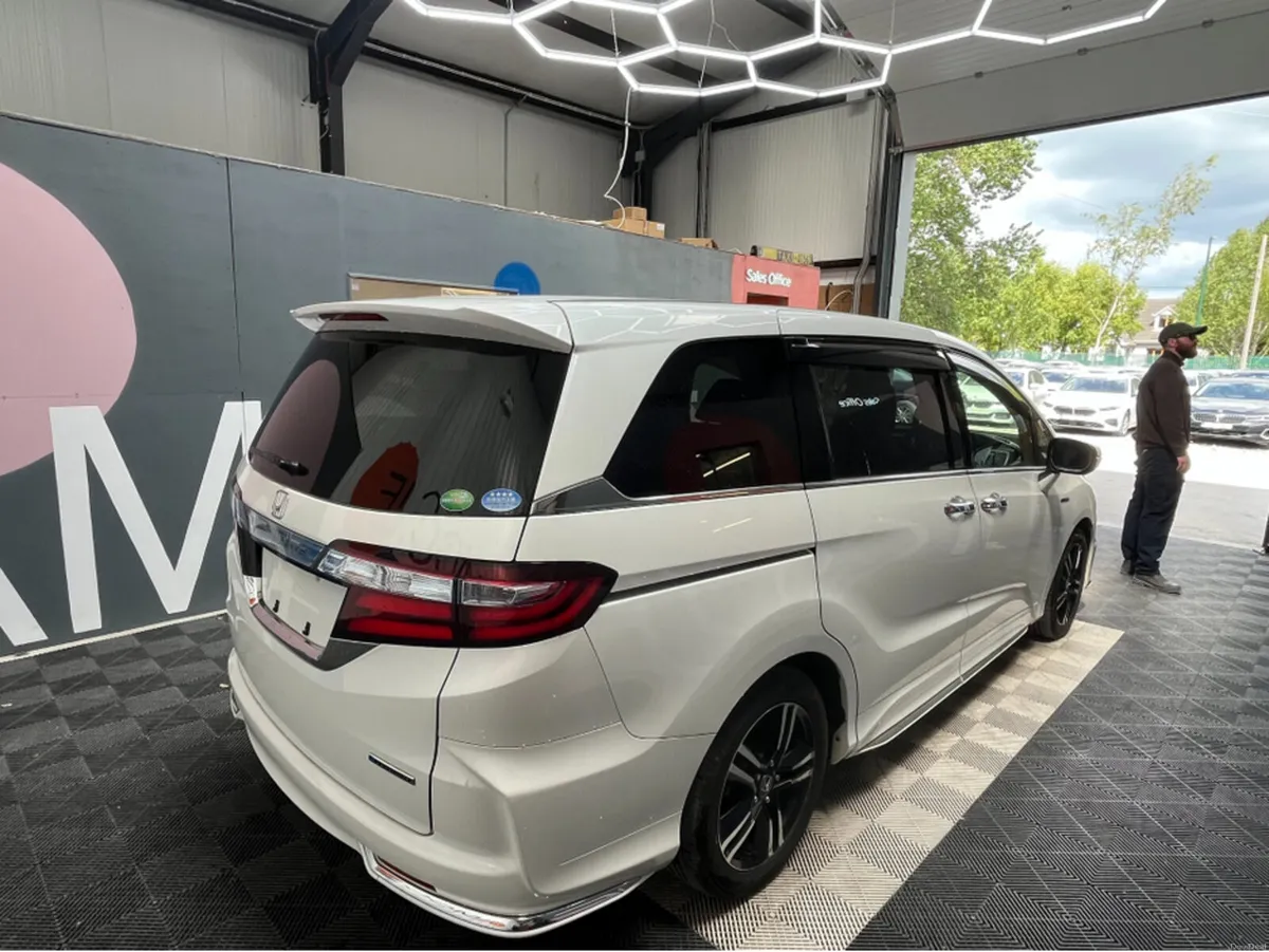 Honda Odyssey 2017 HONDA ODYSSEY ABSOLUTE HYBRID S - Image 2