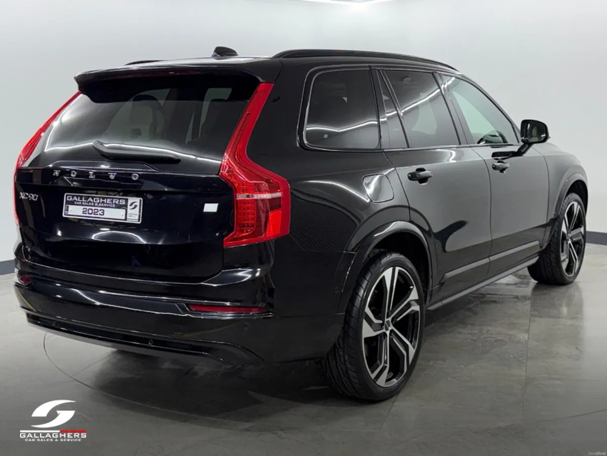 Volvo XC90 (232) T8 PHEV PLUS DARK AWD AUTO 7 SEAT - Image 4