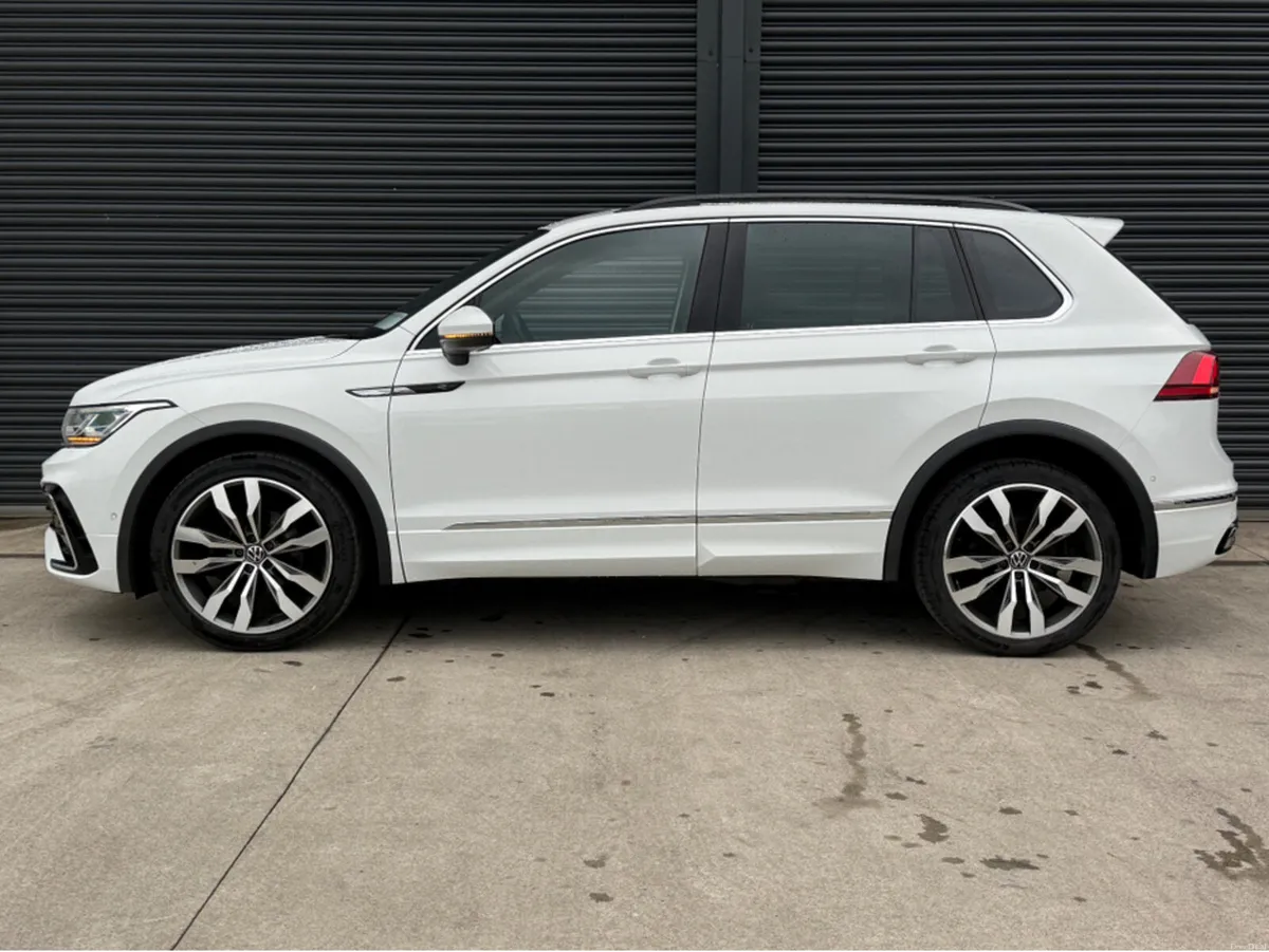 Volkswagen Tiguan R-LINE 2.0 TDI MANUAL 150HP 5DR - Image 4