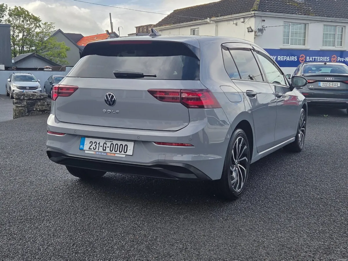 Volkswagen Golf Nardo Grey 2.0 Diesel Auto Style - Image 4