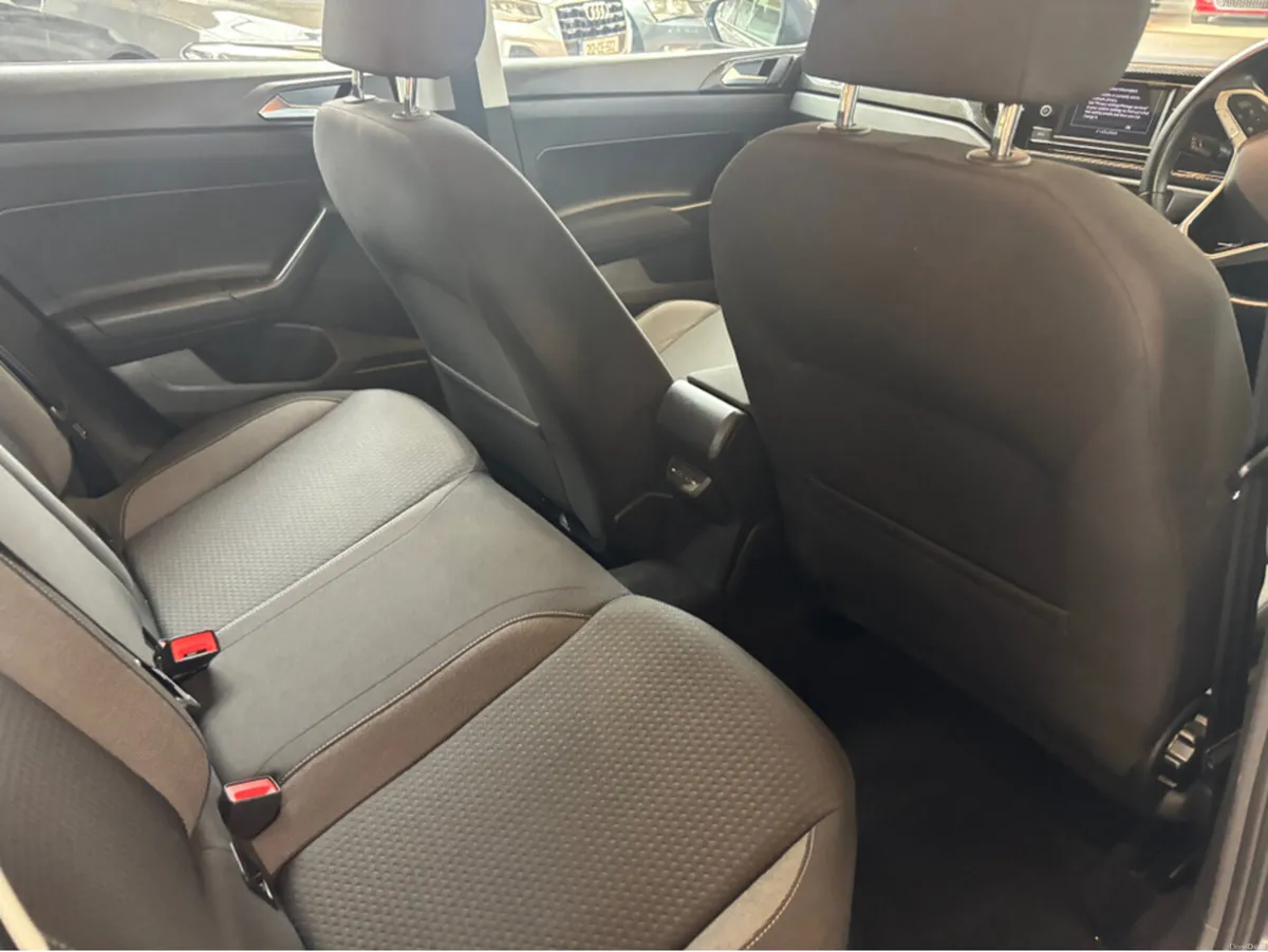 Volkswagen Polo LIFE 1.0 TSI 95BHP MANUAL 5SPEED 5 - Image 3