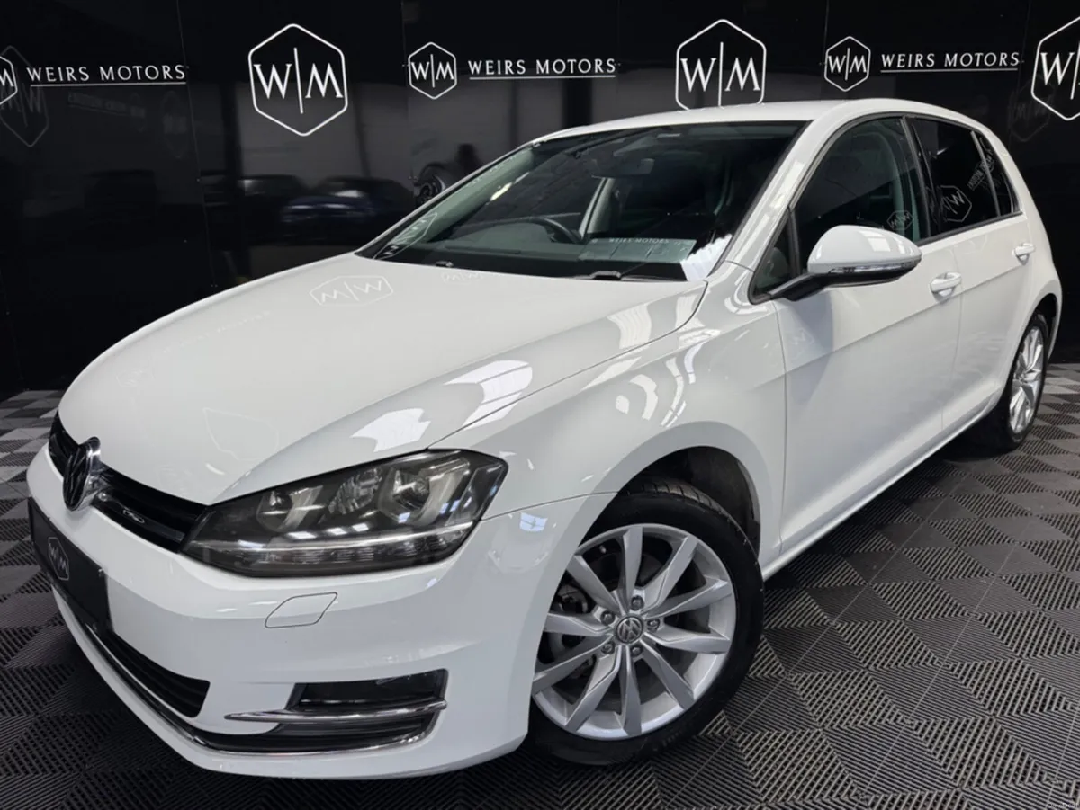 Volkswagen Golf 1.4TSI//LEATHER SEATS//AUTOMATIC// - Image 1