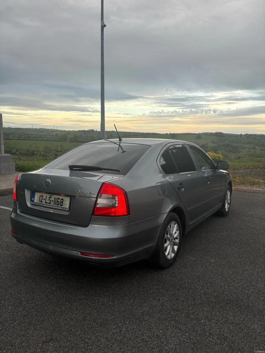 Skoda Octavia 2012 1.6 TDI - Image 4
