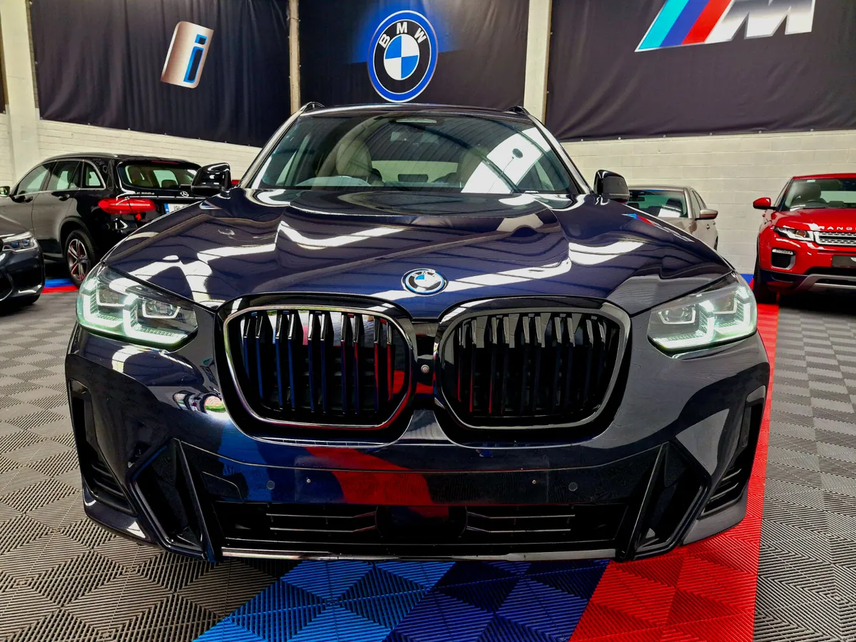 IX3 M SPORT PRO (HIGH SPEC) - Image 3