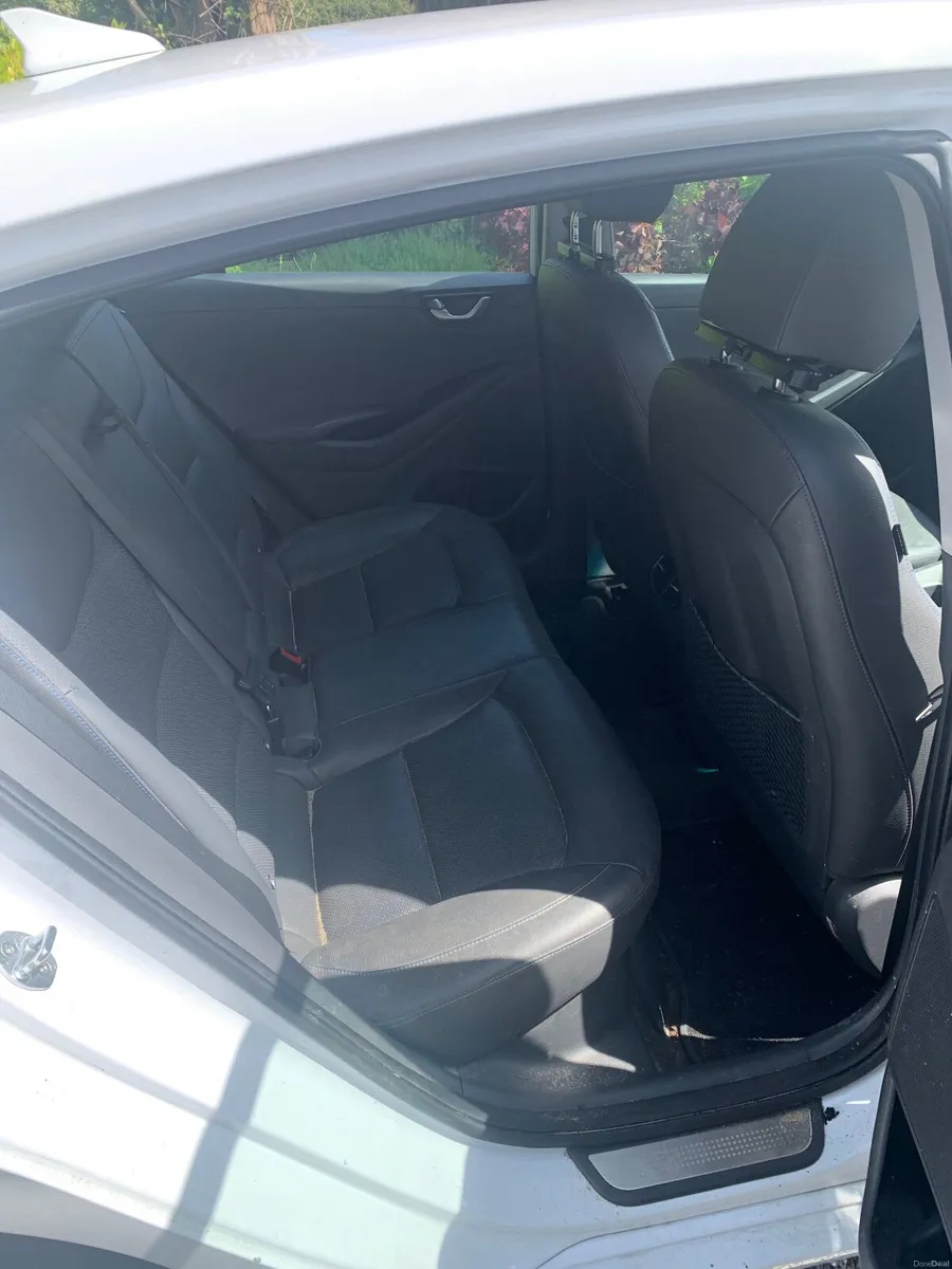 Hyundai IONIQ 2017 - Image 2