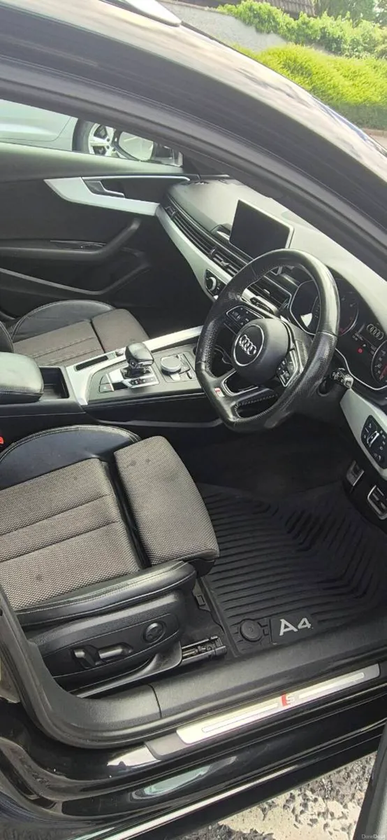AUDI A4 ESTATE SLINE - Image 3