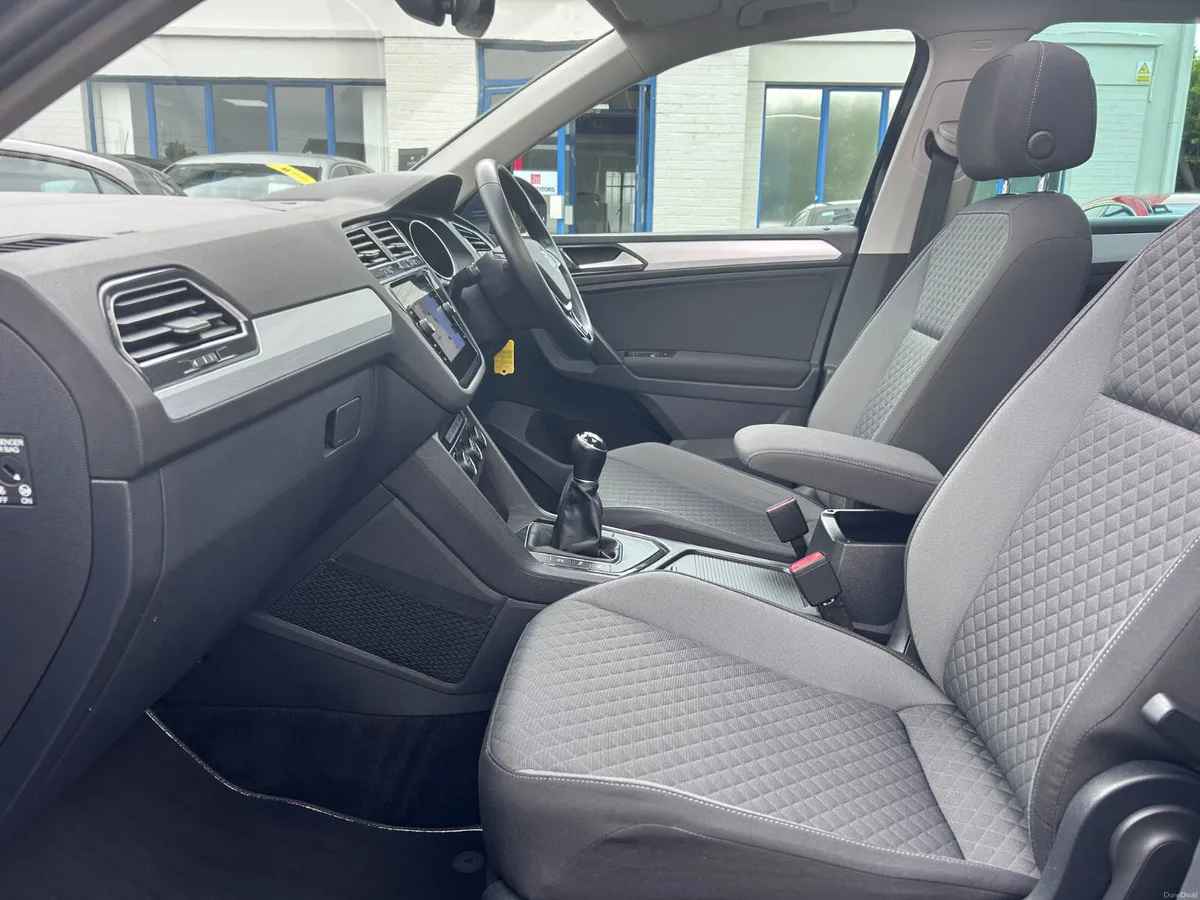 2018 VW TIGUAN 2.0TDI CL LOW KMS HIGH SPEC - Image 4