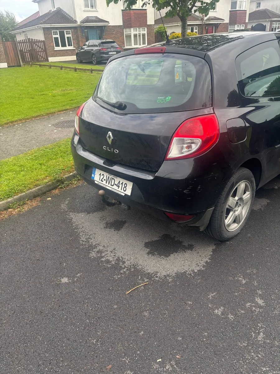 Renault Clio 2012 | 1.2 Petrol *needs work* - Image 2