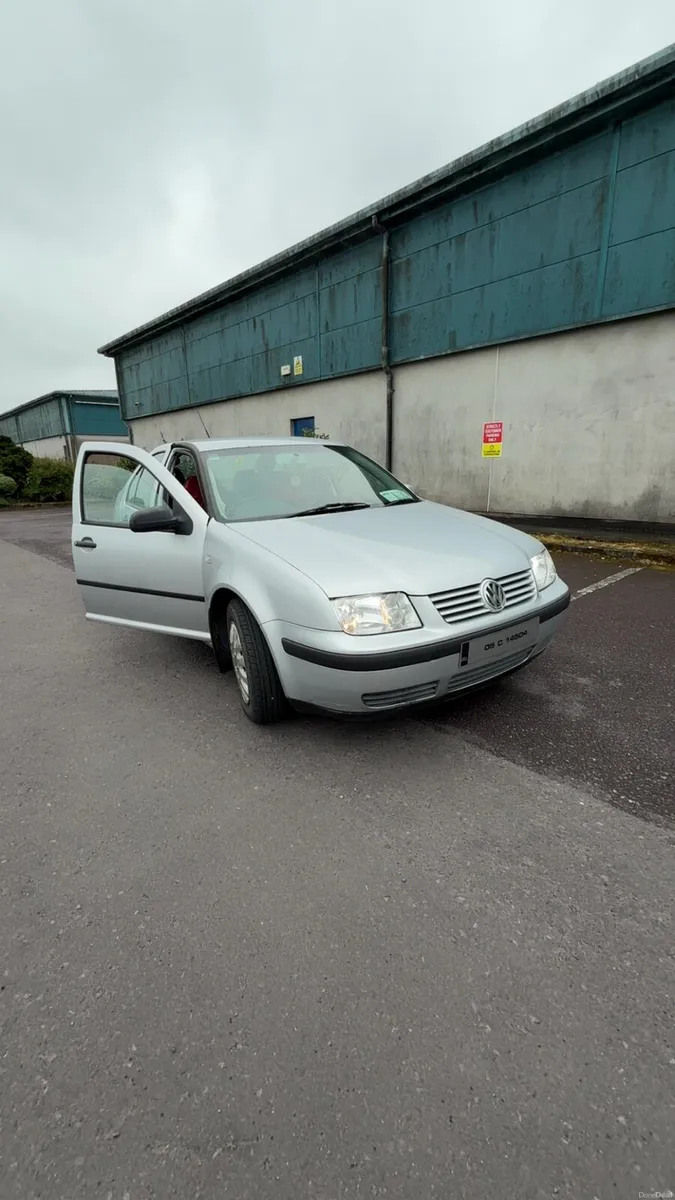 Volkswagen Bora - Image 3