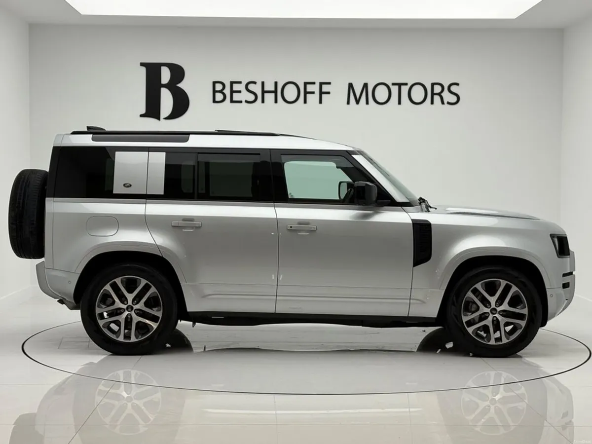 Land Rover Defender P400e XS EDITION=LOW MILES//HU - Image 4