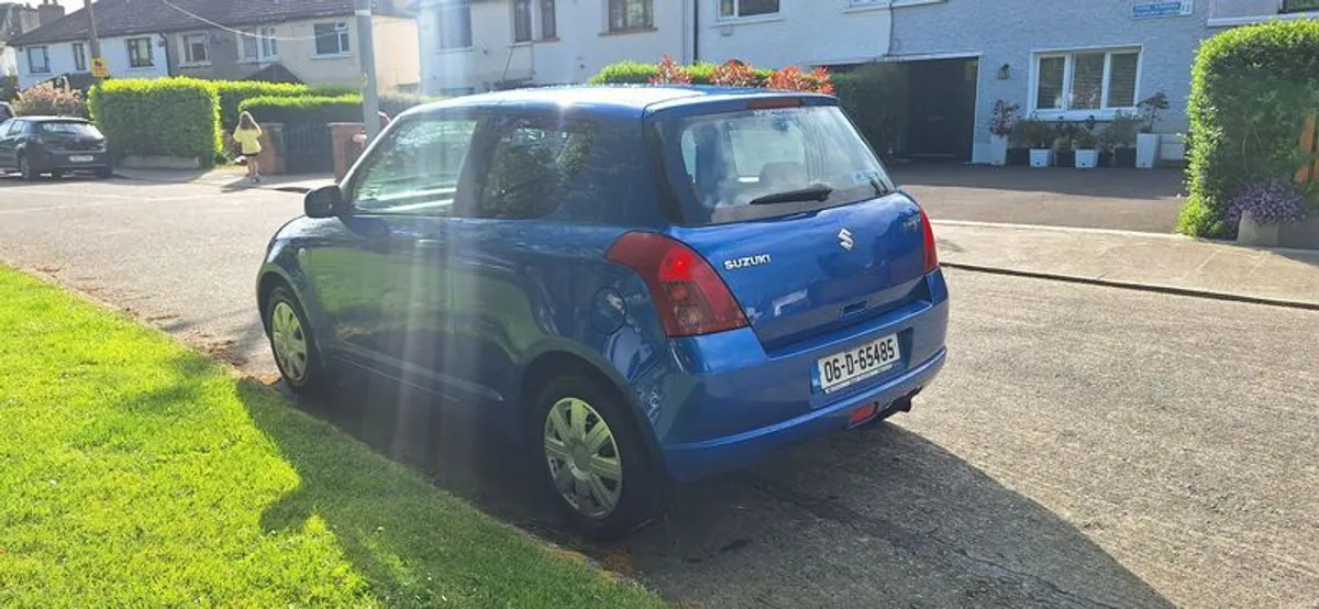 2006 Suzuki Swift - Image 3