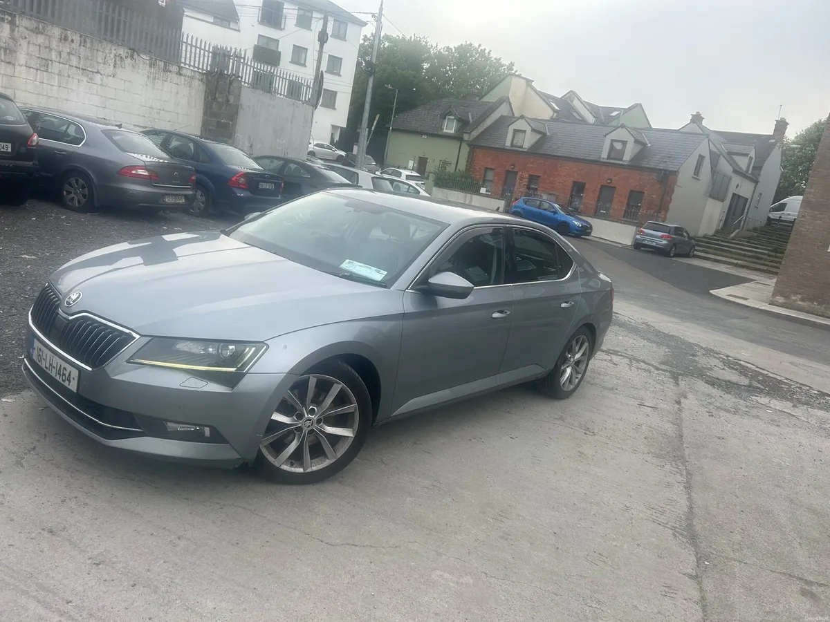 2016 Skoda superb - Image 3