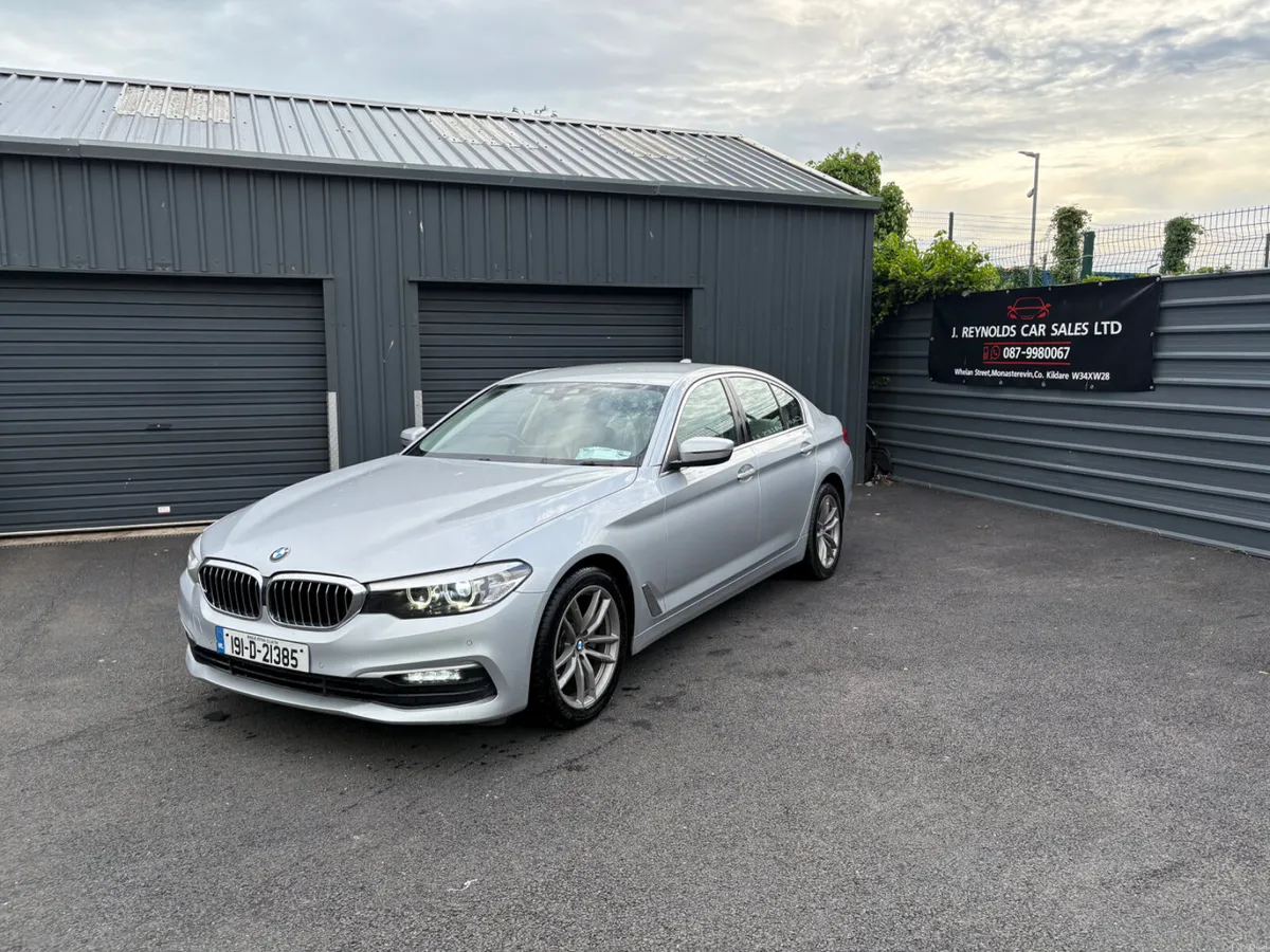 BMW 520d  auto 2019 M sport alloys - Image 1