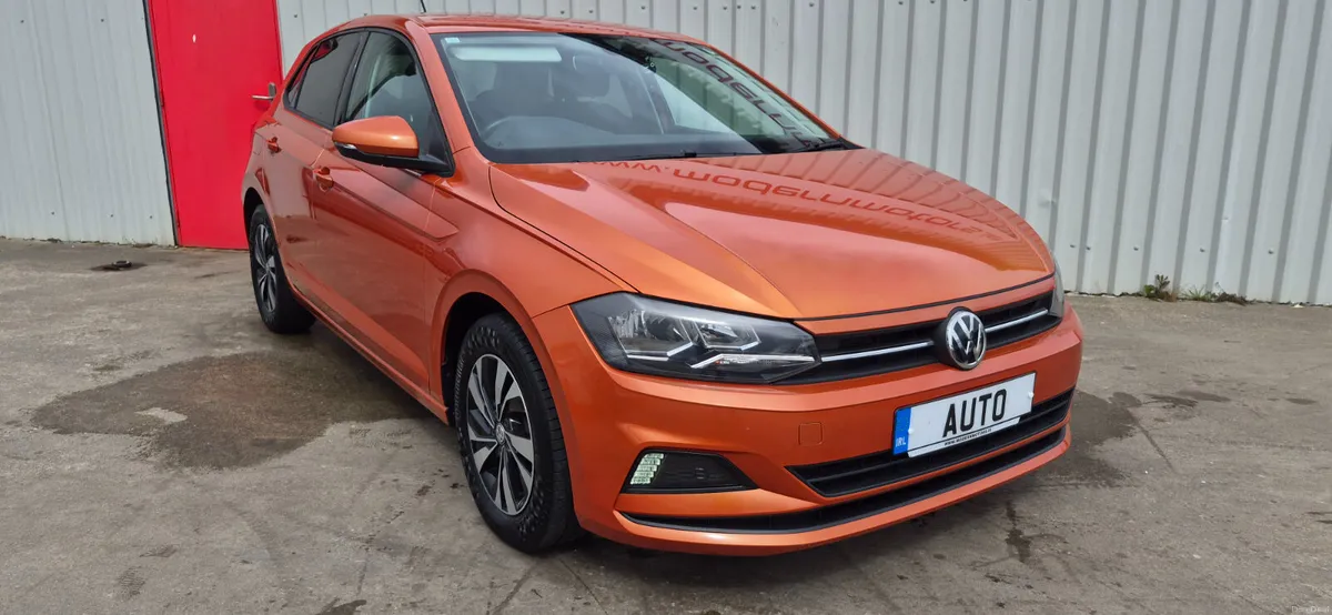 Volkswagen Polo auto new model 1.0 petrol low kms - Image 4
