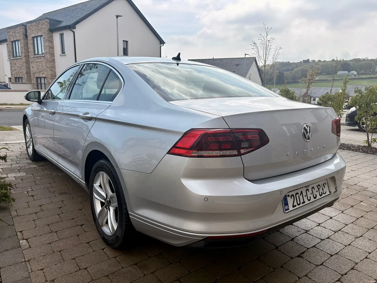 2020 VW Passat Auto - Image 4