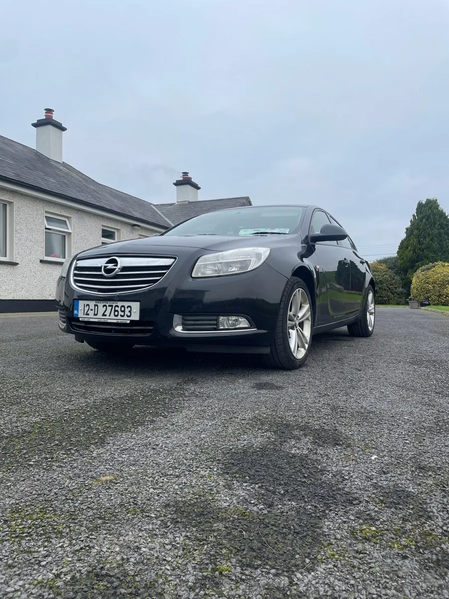2012 Opel Insignia 2.0L Diesel - Image 2
