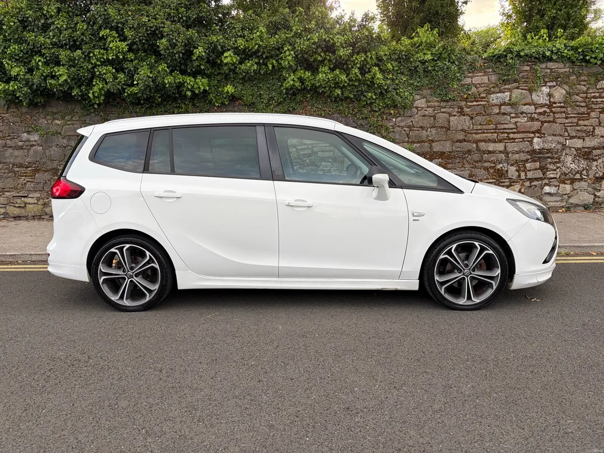 Vauxhall Zafira Diesel 7 Seater NEW NCT SRI Model - Image 4