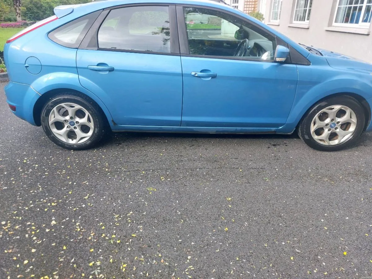 Ford focus - Image 2