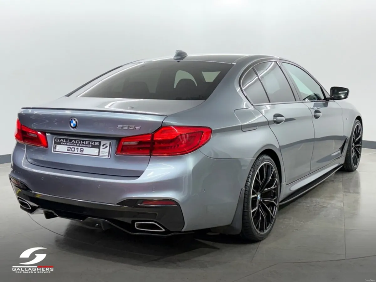BMW 5-Series (191) 520D M SPORT AUTOMATIC LOW KMS - Image 4