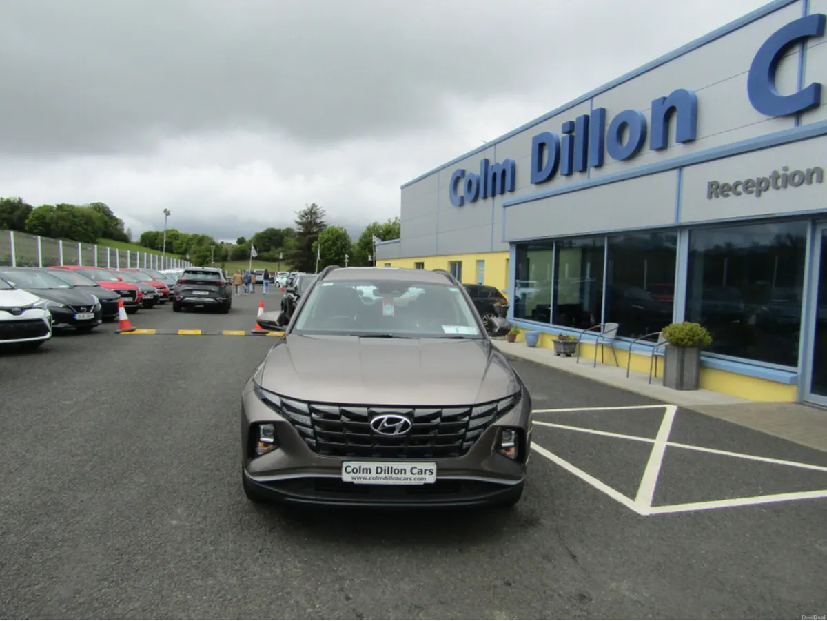 Hyundai Tucson EXECUTIVE 5DR - Image 4