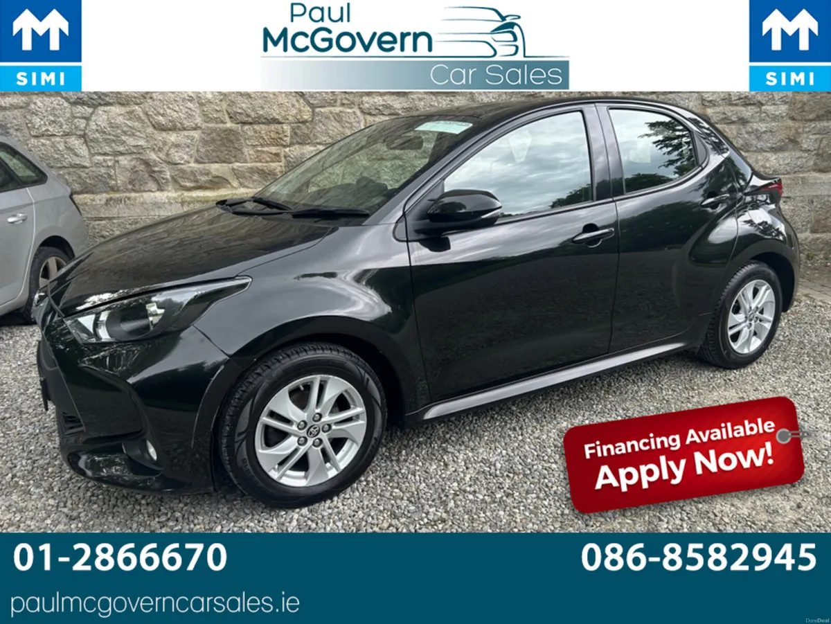 Toyota Yaris 1.0 LUNA 4DR - Image 1