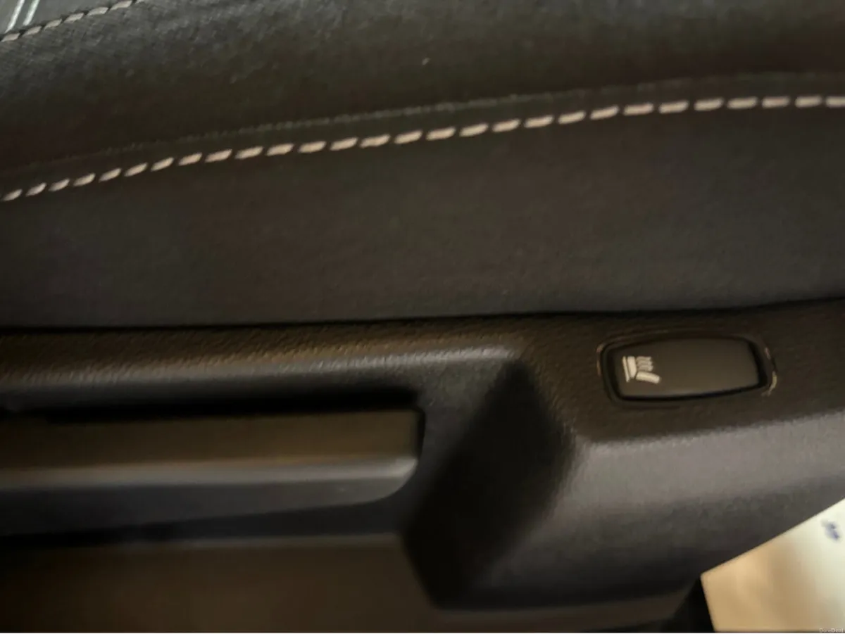 Dacia Duster JOURNEY TCE 90 4X2 NBI 5DR - Image 2