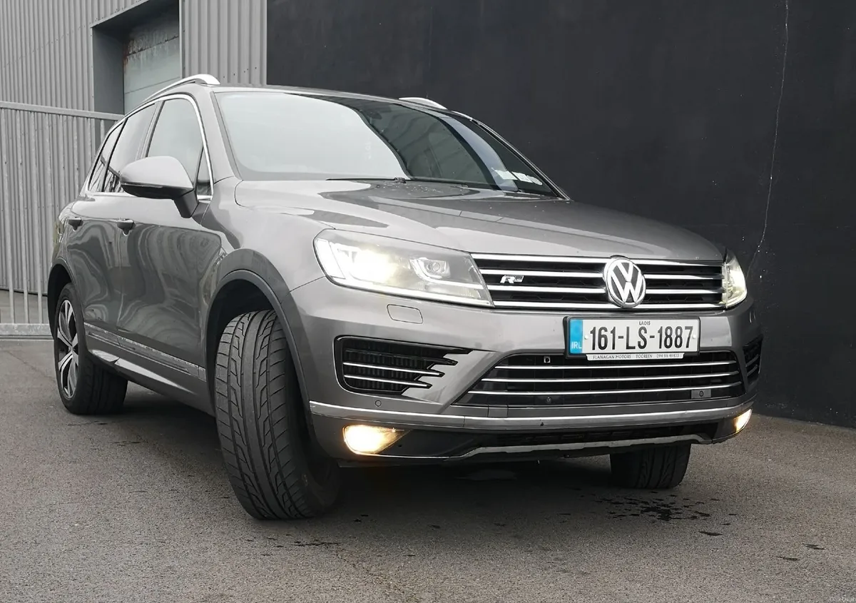 Volkswagen Touareg 2016 - Image 1