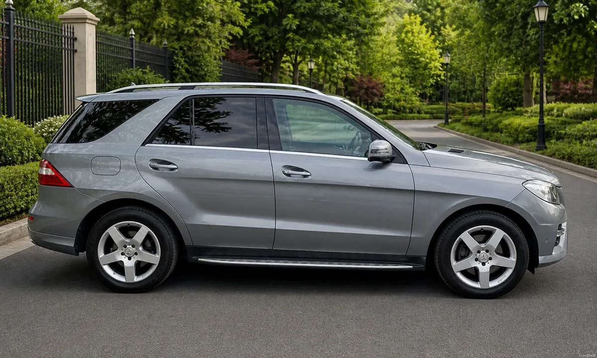 Mercedes-Benz ML250 Diesel 2.1 Auto2013 - Image 2