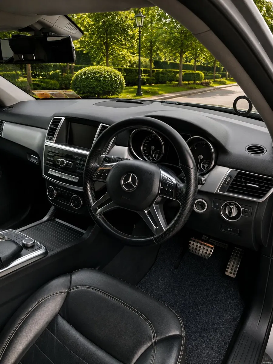 Mercedes-Benz ML250 Diesel 2.1 Auto2013 - Image 4