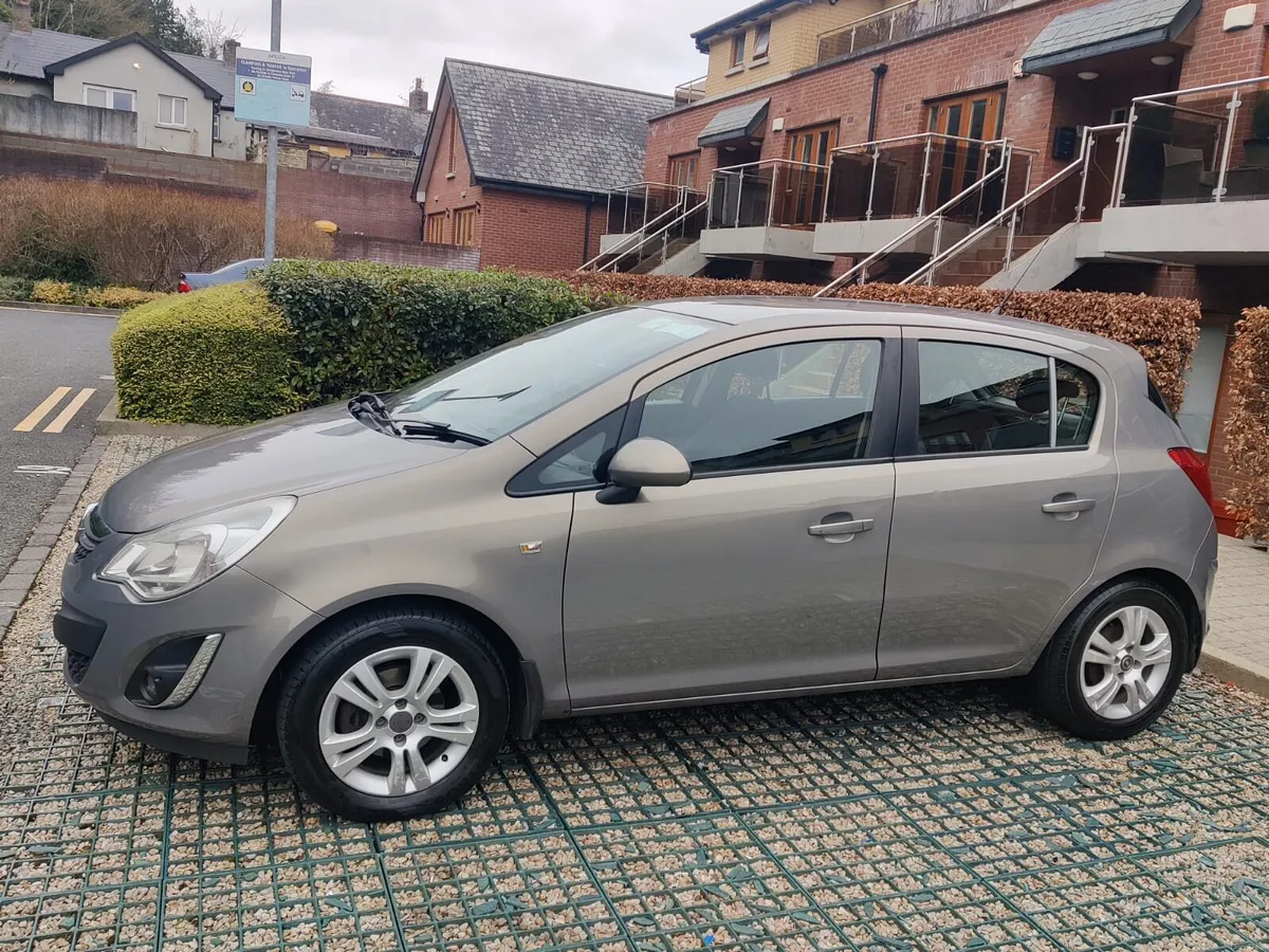 131 Opel Corsa 1.2 Petrol – 199,998km ENGINE LIGHT - Image 4