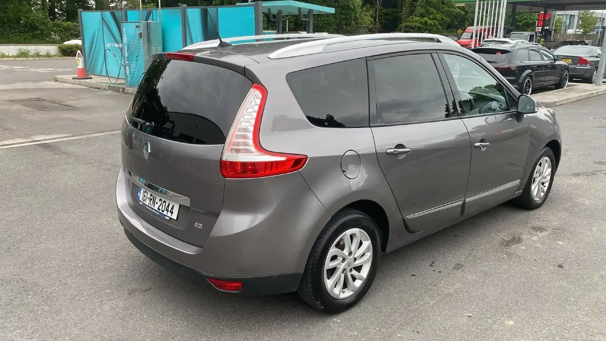 Renault Grand Scenic 2016 - Image 4