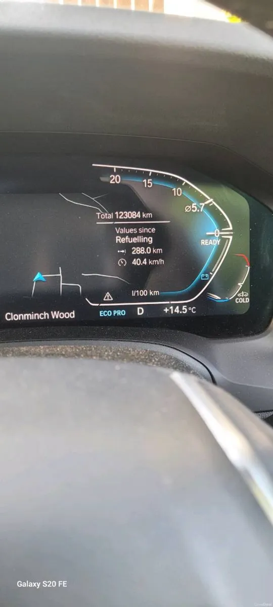 2021 BMW 3 series diesel automatic - Image 3