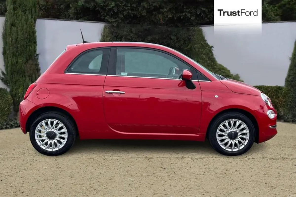 Fiat 500 1.0 MHEV Hatchback 3dr Petrol Manual Euro - Image 3