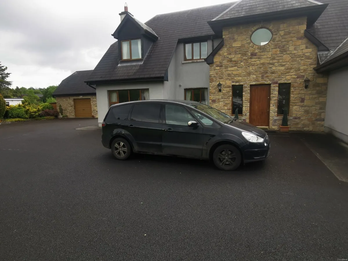 Ford S-Max 2010 - Image 4