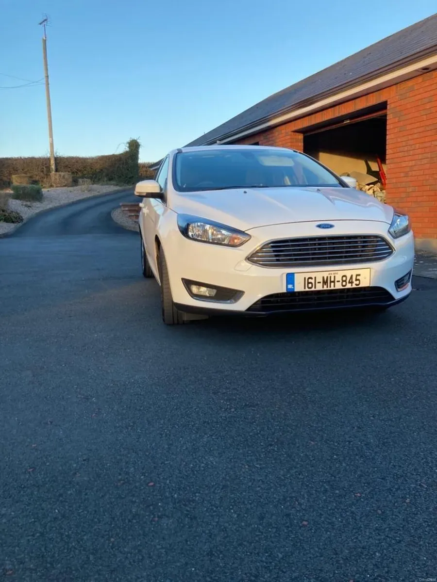 Ford Focus - Image 2