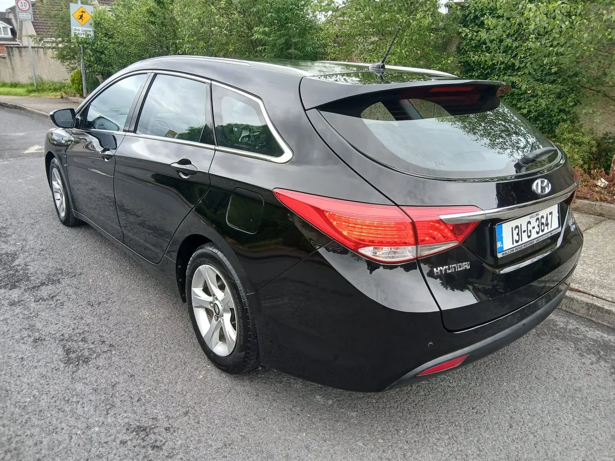 2013 Hyundai i40 Estate  Nct'd 11/26 - Image 3