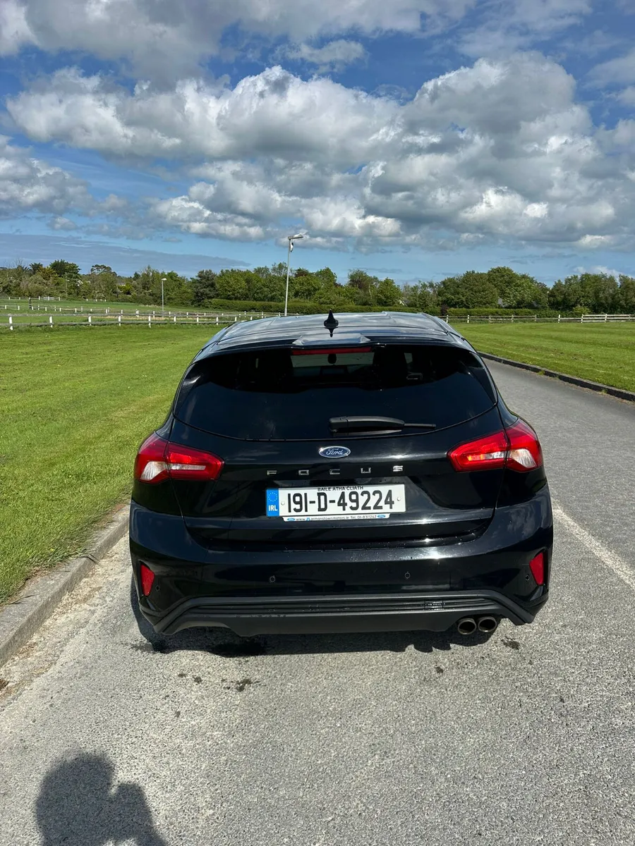 Ford Focus 2019 St-Line - Image 4